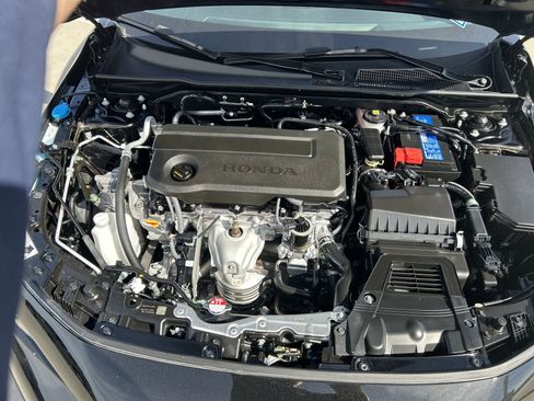 Certified 2025 Honda Civic LX image 17