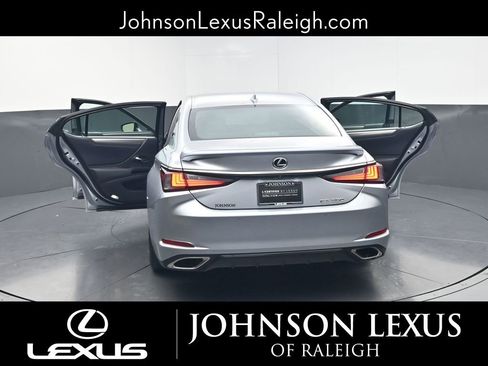 Used 2022 Lexus ES 350 F Sport image 35