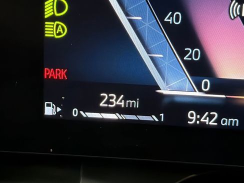 Used 2025 BMW X3 xDrive30i w/ Convenience Package image 19