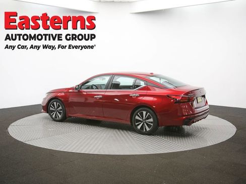 Used 2021 Nissan Altima 2.5 SV w/ SV Premium Package image 62