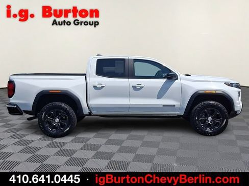 Certified 2024 GMC Canyon Elevation RWD image 7