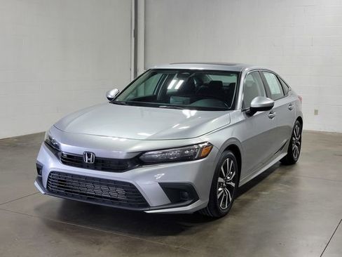 Certified 2023 Honda Civic EX image 2