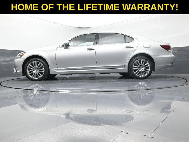 Used 2013 Lexus LS 460 L w/ Ultra Luxury Pkg AWD/4WD image 48