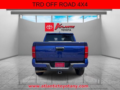 Used 2024 Toyota Tacoma TRD Off-Road AWD/4WD image 6