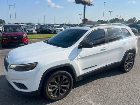 Used 2021 Jeep Cherokee Latitude Lux 80th Anniv w/ Quick Order Package 26U 80TH FWD image 1