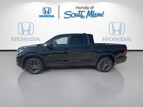 Certified 2024 Honda Ridgeline Sport image 4