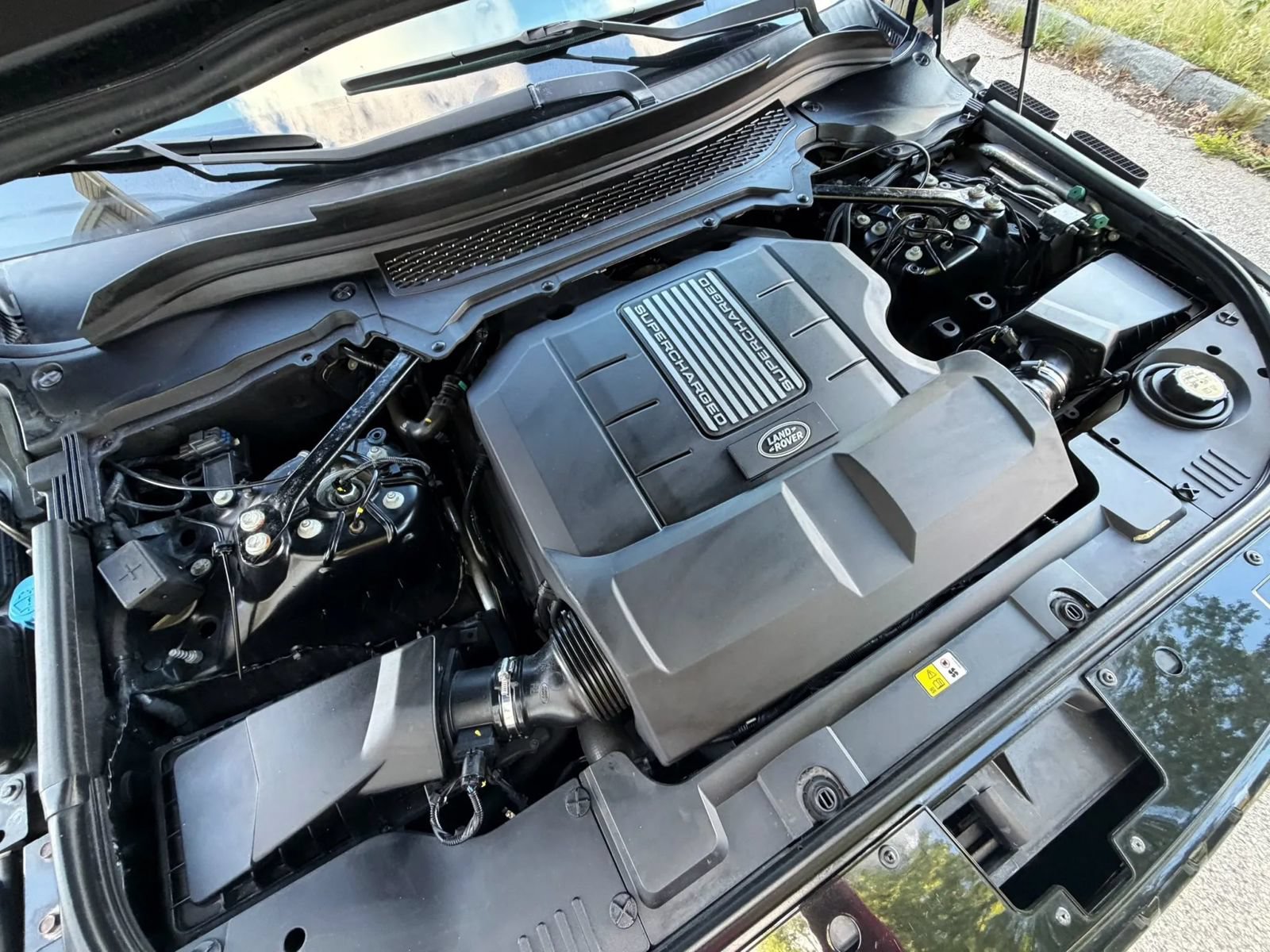 Used 2015 Land Rover Range Rover HSE AWD/4WD image 90