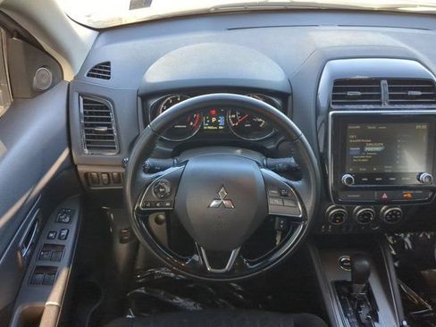 Used 2025 Mitsubishi Outlander Sport AWD image 15