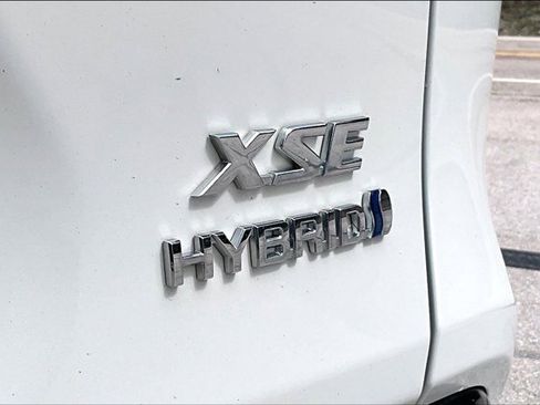 Used 2020 Toyota RAV4 XSE AWD/4WD image 24