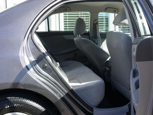 Used 2009 Toyota Corolla SEDAN 4D image 23