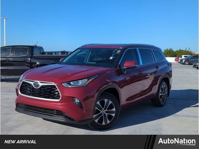 Used 2020 Toyota Highlander XLE