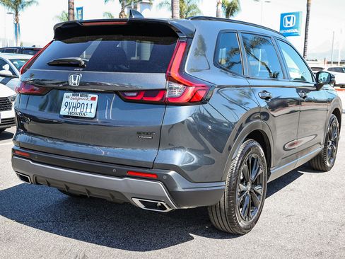 Certified 2026 Honda CR-V Sport Touring image 7