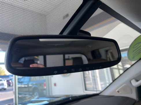 Used 2018 Nissan Titan Platinum Reserve image 18