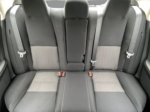 Used 2021 Nissan Sentra SV image 15