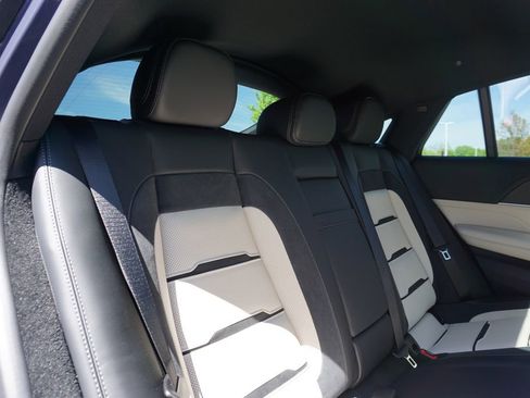 New 2026 Mercedes-Benz GLE 53 AMG 4MATIC Coupe image 53