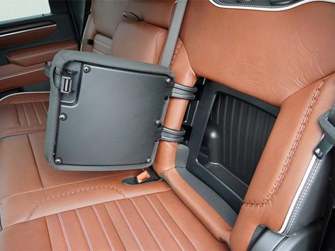 New 2026 GMC Sierra 2500 Denali Ultimate w/ Max Trailering Package image 36