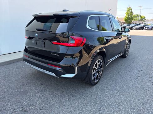 Certified 2023 BMW X1 xDrive28i w/ Convenience Package AWD/4WD image 8