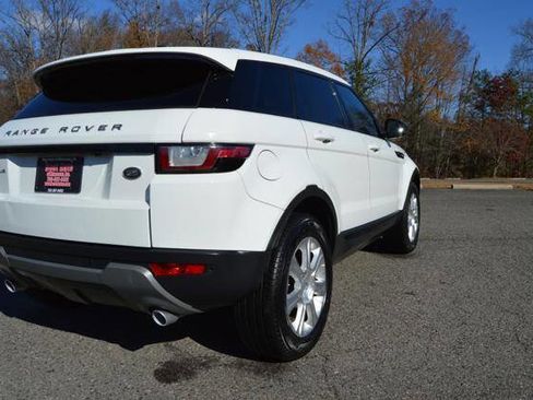 Used 2016 Land Rover Range Rover Evoque SE image 72