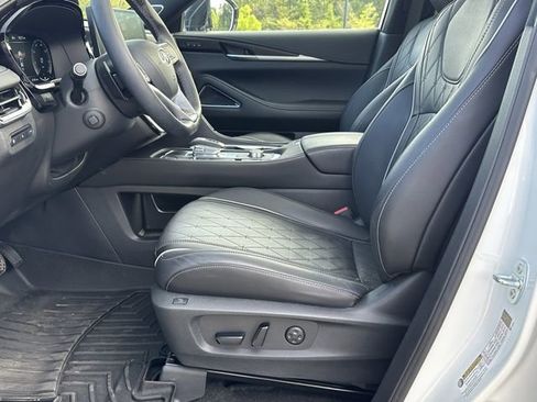 Used 2024 INFINITI QX60 Autograph w/ Cargo Package image 10