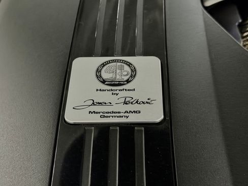 Used 2024 Mercedes-Benz SL 55 AMG 4MATIC image 32