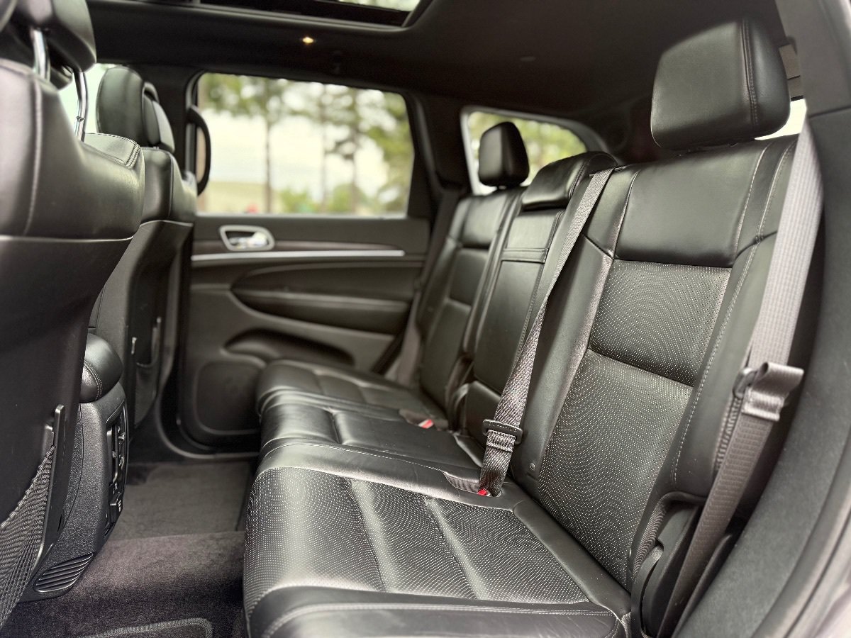 Used 2018 Jeep Grand Cherokee Limited w/ Luxury Group II AWD/4WD image 20