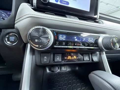 Certified 2025 Toyota RAV4 XLE w/ Convenience Package AWD/4WD image 25