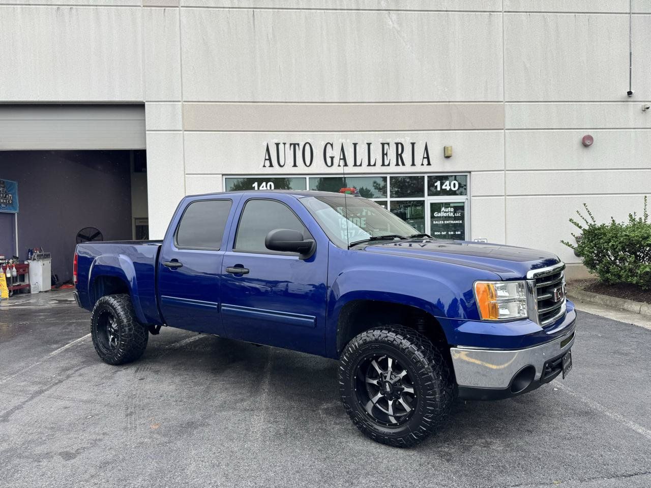 Used 2013 GMC Sierra 1500 SLE w/ Power Tech Package AWD/4WD image 3