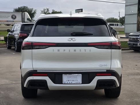 Certified 2023 INFINITI QX60 Luxe w/ Cargo Package FWD image 3
