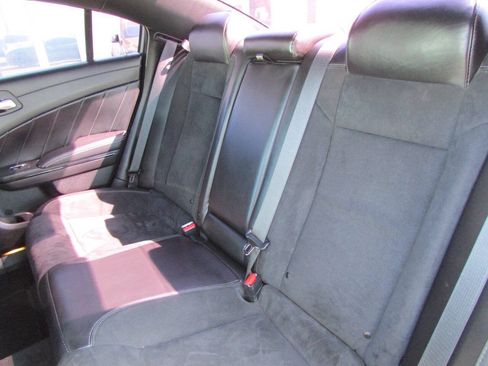 Used 2023 Dodge Charger R/T w/ Plus Group RWD image 33