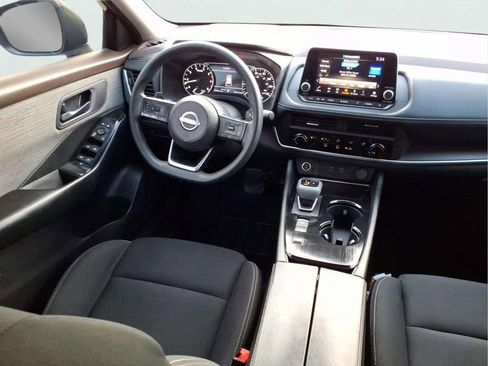 Certified 2023 Nissan Rogue S image 10