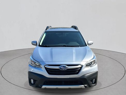 Used 2022 Subaru Outback Limited w/ Popular Package #2 image 9