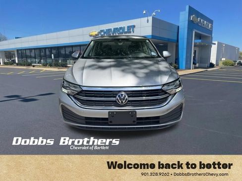Used 2024 Volkswagen Jetta S FWD image 2