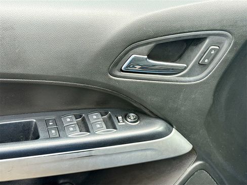 Used 2021 Chevrolet Colorado LT w/ LT Convenience Package image 19