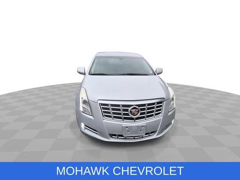 Used 2014 Cadillac XTS Luxury FWD image 3