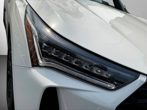 Used 2025 Acura RDX SH-AWD image 32