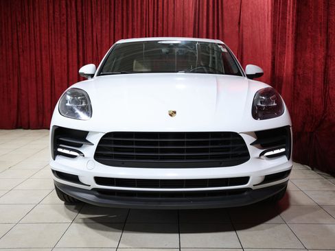 Used 2019 Porsche Macan AWD/4WD image 9