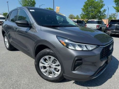 Used 2024 Ford Escape Active AWD/4WD image 8