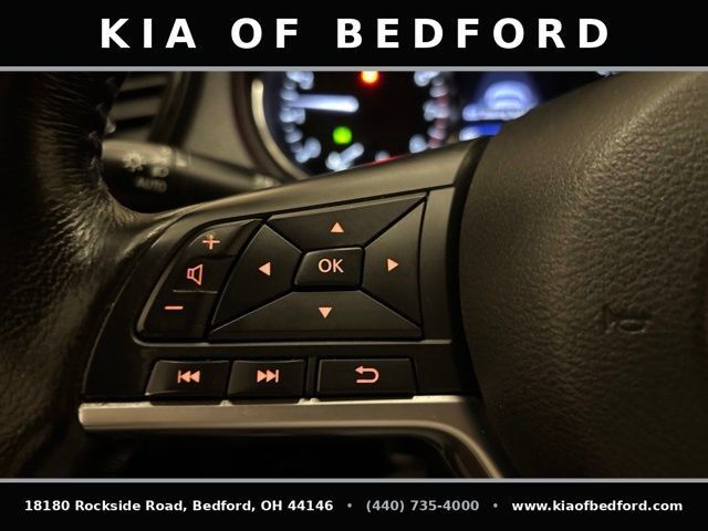 Used 2019 Nissan Rogue SV w/ Premium Package AWD/4WD image 21