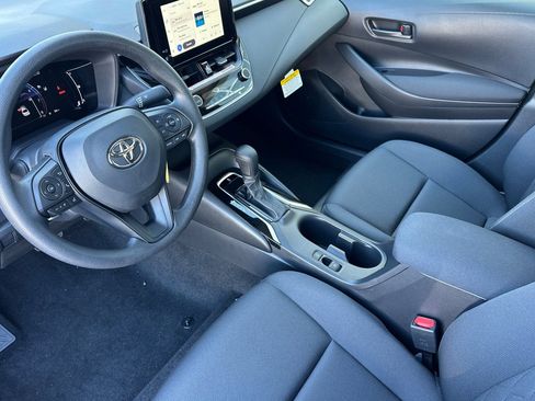 Used 2026 Toyota Corolla LE image 10