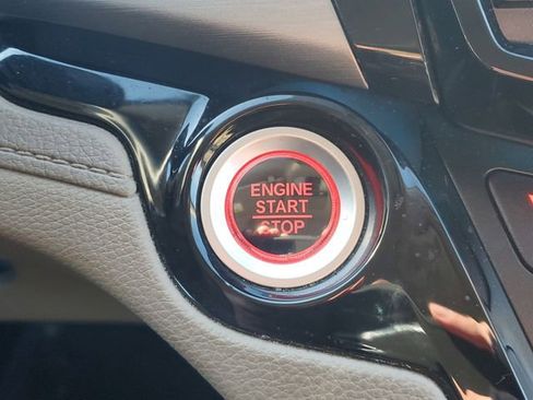 Used 2023 Honda Odyssey Touring image 29