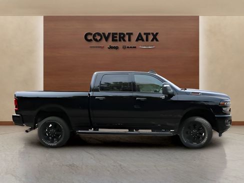 Used 2025 RAM 2500 Big Horn AWD/4WD image 6