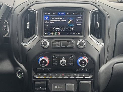 Used 2020 GMC Sierra 1500 AT4 w/ AT4 Premium Package image 16