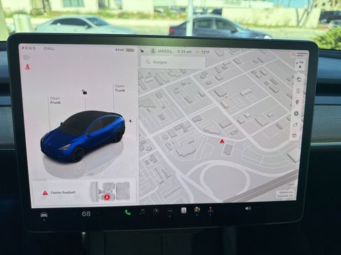 Used 2022 Tesla Model Y Performance image 17