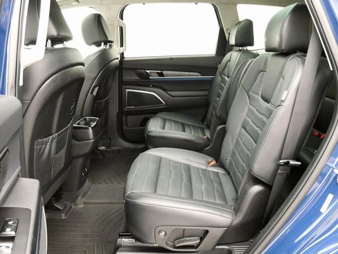 Used 2024 Kia Telluride SX Prestige AWD/4WD image 18