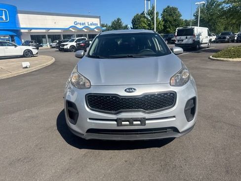 Used 2018 Kia Sportage LX FWD image 3