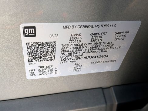 Used 2023 Cadillac Escalade ESV V w/ Heavy-Duty Trailer Package image 40