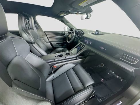 Certified 2023 Porsche Taycan Turbo image 29
