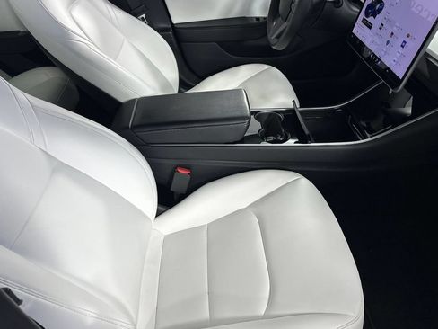 Used 2020 Tesla Model 3 Long Range AWD/4WD image 17