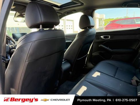 Used 2023 Acura Integra A-Spec FWD image 5