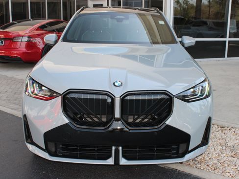 Used 2026 BMW X3 xDrive30i w/ Premium Package AWD/4WD image 6